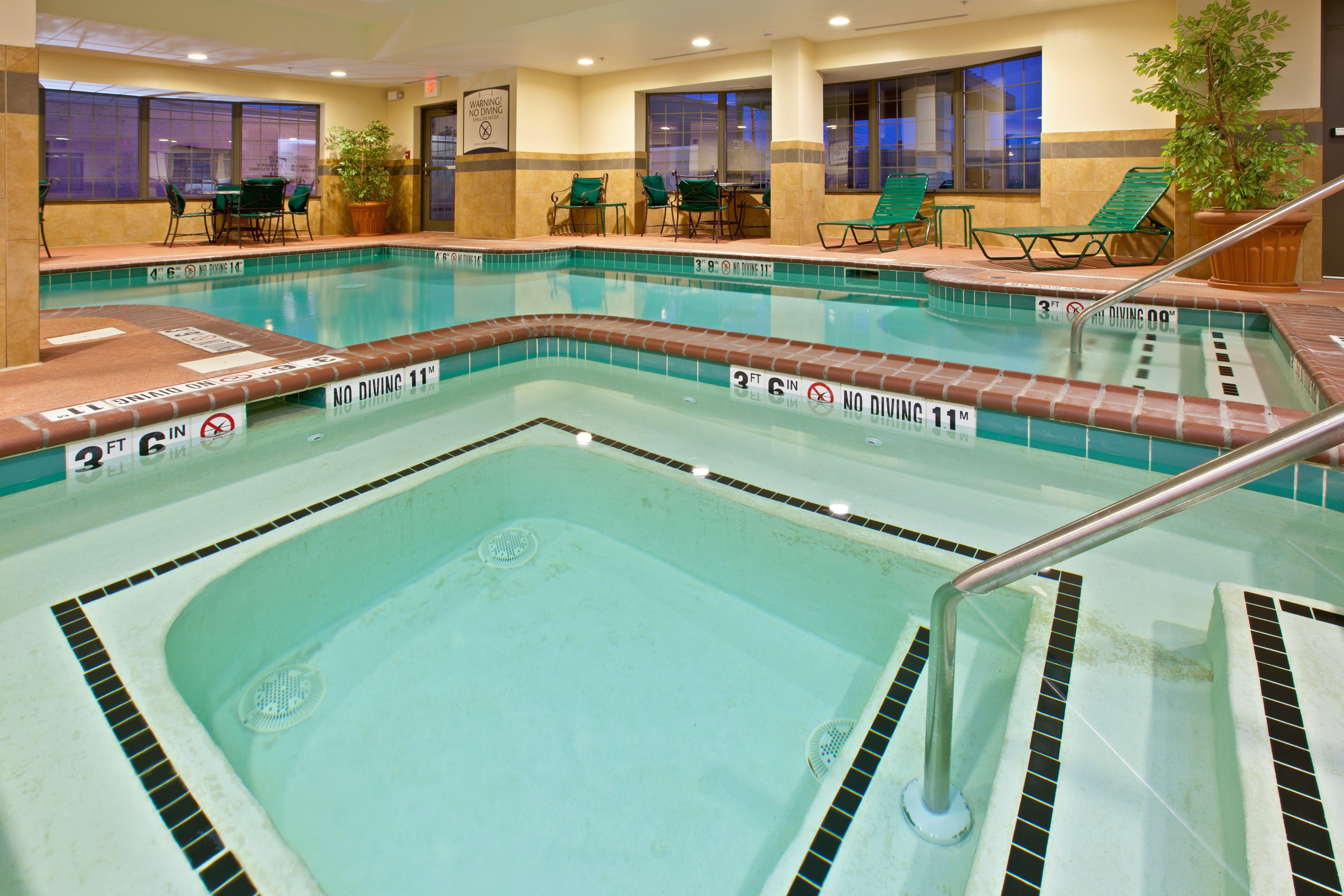Staybridge Suites Indianapolis Downtown-Convention Center By Ihg Bagian luar foto