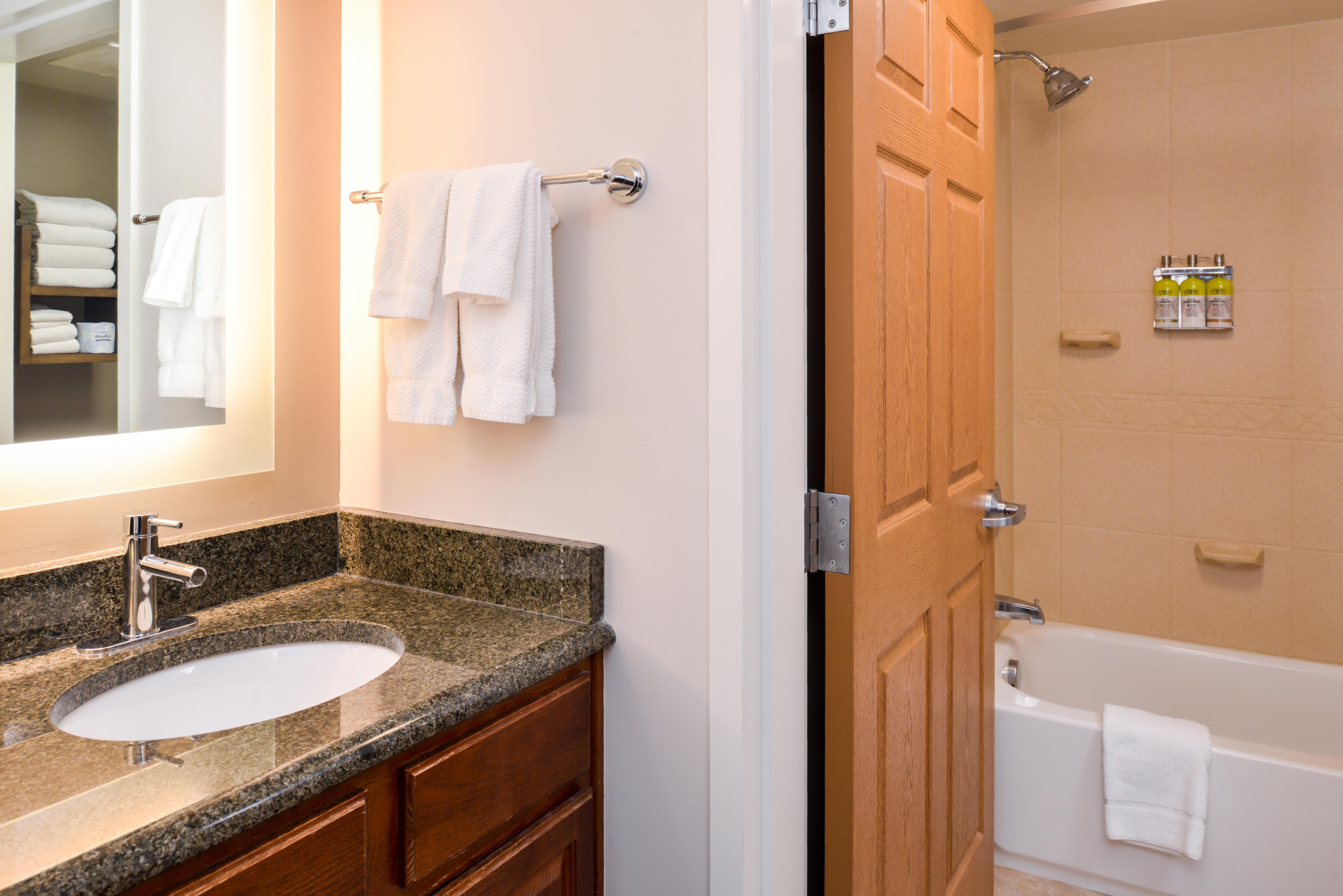 Staybridge Suites Indianapolis Downtown-Convention Center By Ihg Bagian luar foto